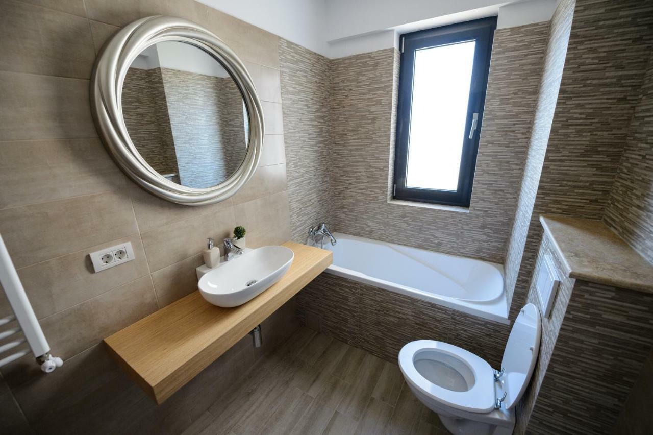 Rbk Residence Неводарі Екстер'єр фото