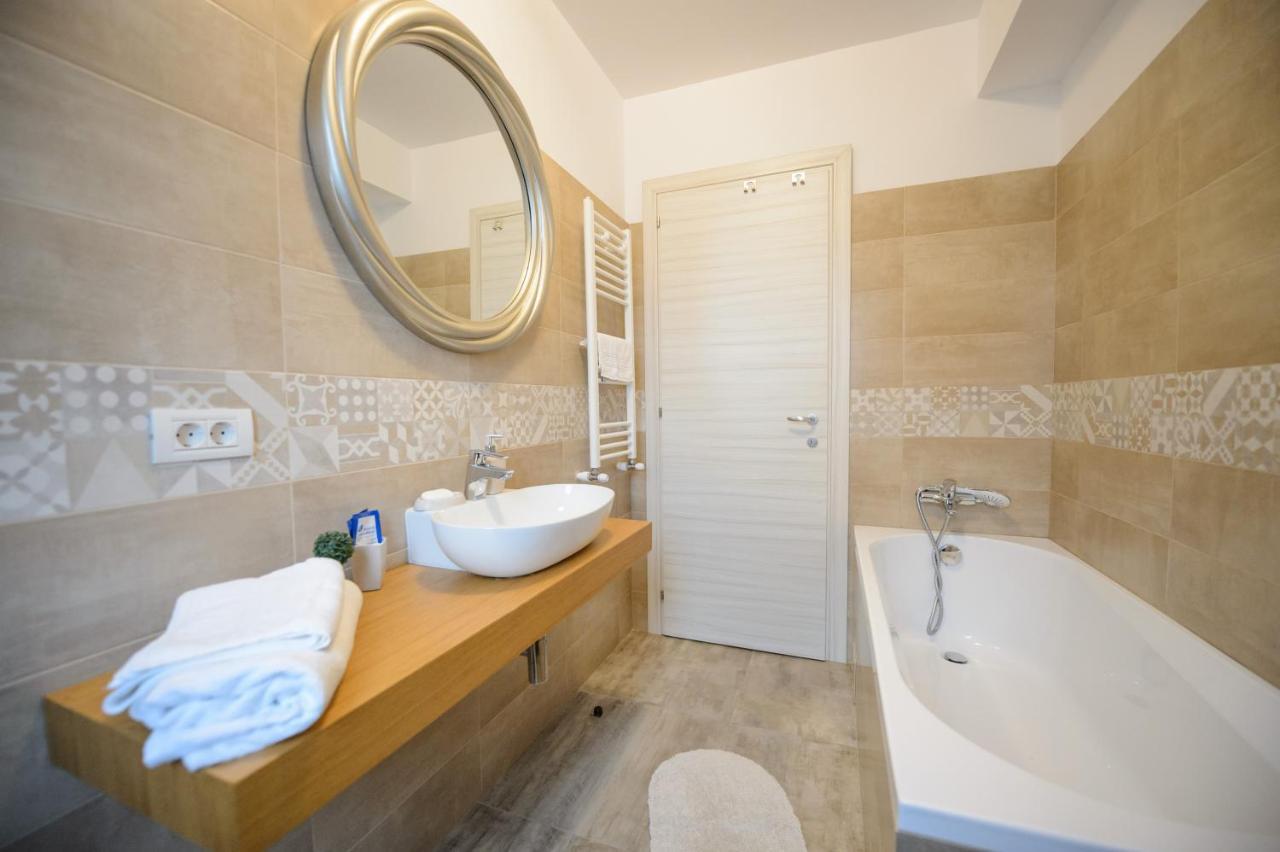Rbk Residence Неводарі Екстер'єр фото